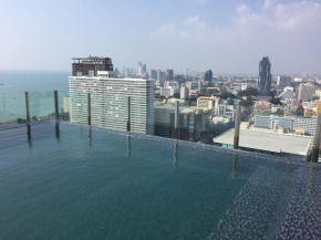 Pattaya The BASE市中心近海滩和商场的无边泳池一卧室公寓